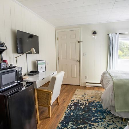 Friars Bay Inn & Cottages Welshpool ห้อง รูปภาพ