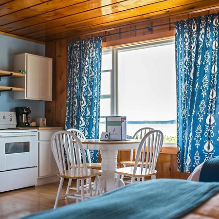 Friars Bay Inn & Cottages Welshpool ห้อง รูปภาพ