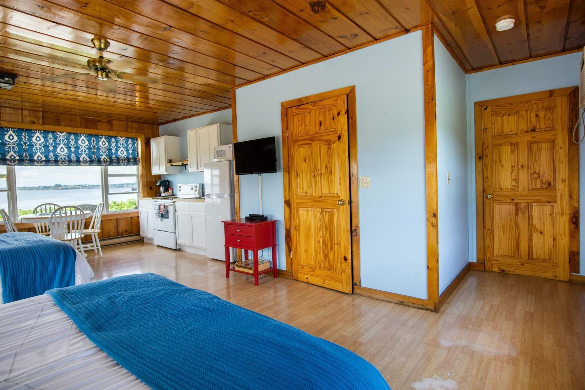 Friars Bay Inn & Cottages Welshpool ห้อง รูปภาพ